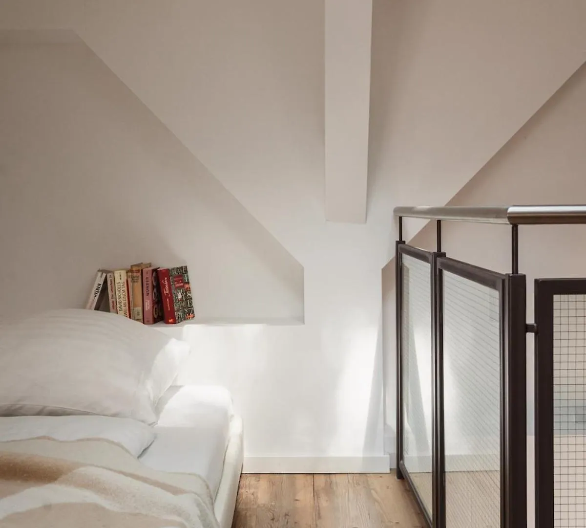 105M2 Duplex Wohnung Im Herzen Berlins, Neukoelln Berlin