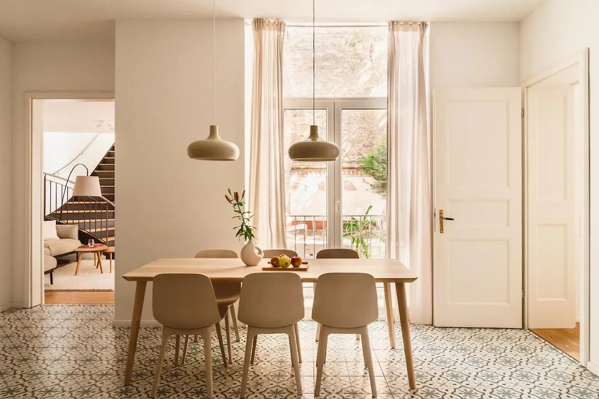105M2 Duplex Wohnung Im Herzen Berlins, Neukoelln